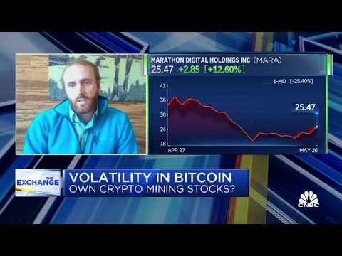 How this analyst says to play the crypto boom and avoid volatility