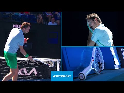 Daniil Medvedev BREAKS CAMERA with his racket after frustrating game against Kasidit Samrej 😡