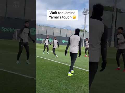 Lamine Yamal’s first touch 😮‍💨🔥 (via @fcbarcelona/TT) #shorts