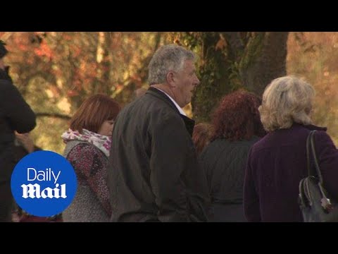 A minute&#039;s silence for the victims of the Aberfan disaster - Daily Mail